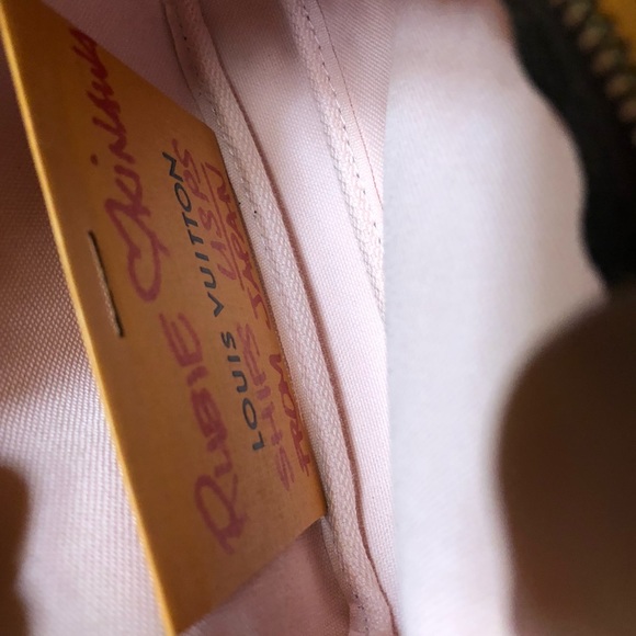 SOLD ON OTHER PLATFORMS 💕 Vivienne Limited Edition 2020 - Picture 3 of 5